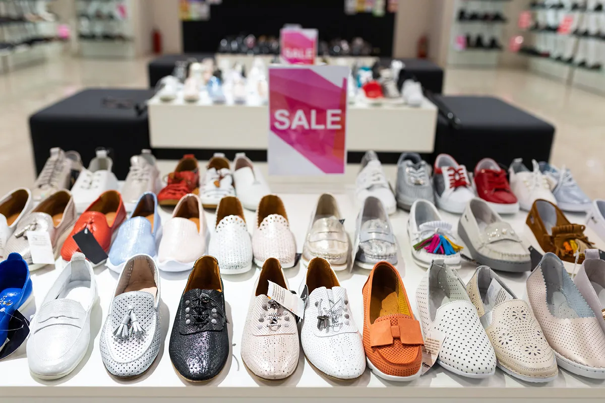 Declining Footwear Budgets Header Image